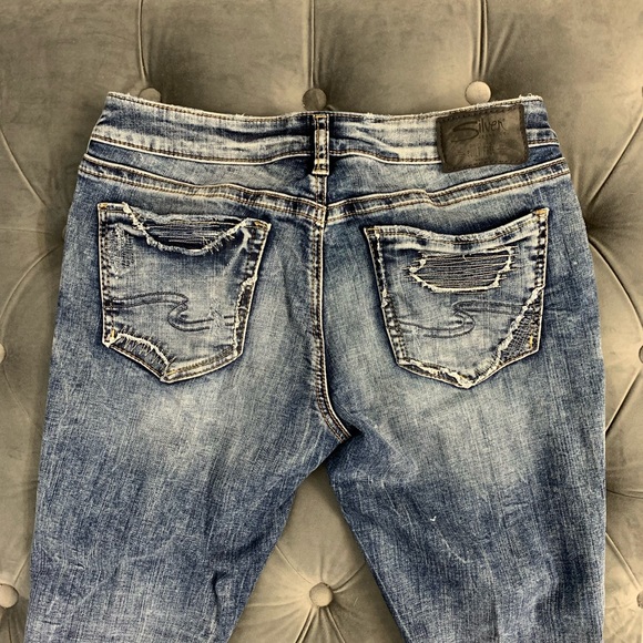 Silver Distressed Crops - Picture 4 of 7